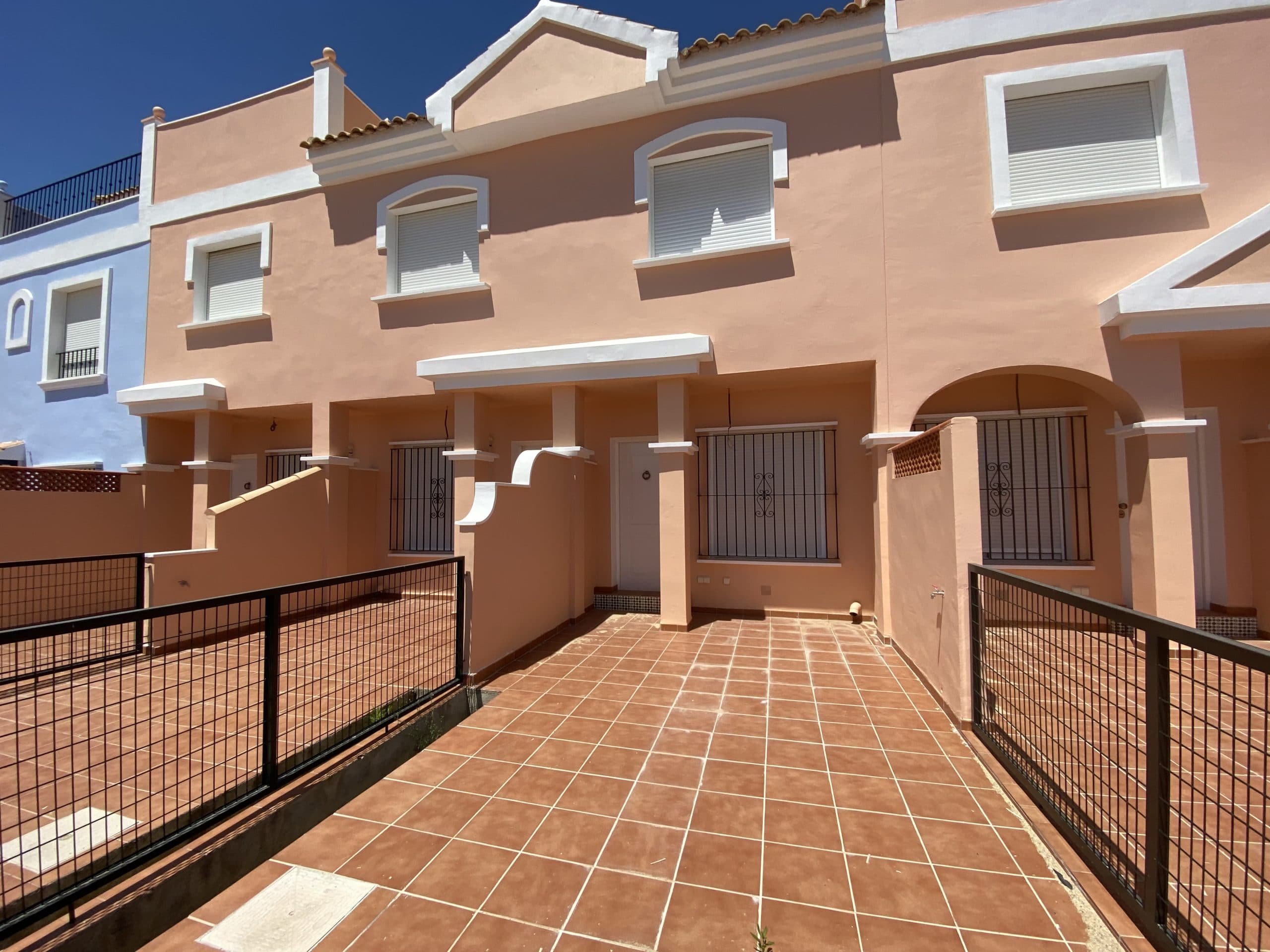 Villas with Sun Terrace and Sea View 81.900€ Spanish Property Expert