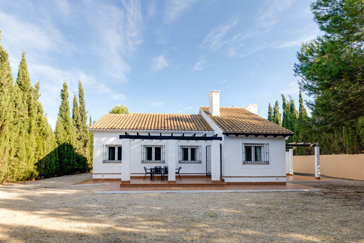 Villa in El Mingrano - view 1