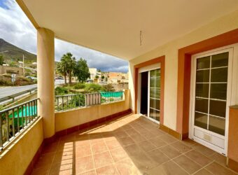 Charming Ground-Floor Apartment with Terrace in Almería, Íllar